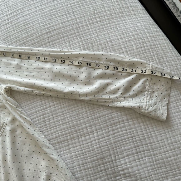 POLKA-DOT 3/4 BUTTON DOWN BLOUSE, L - Picture 5 of 5
